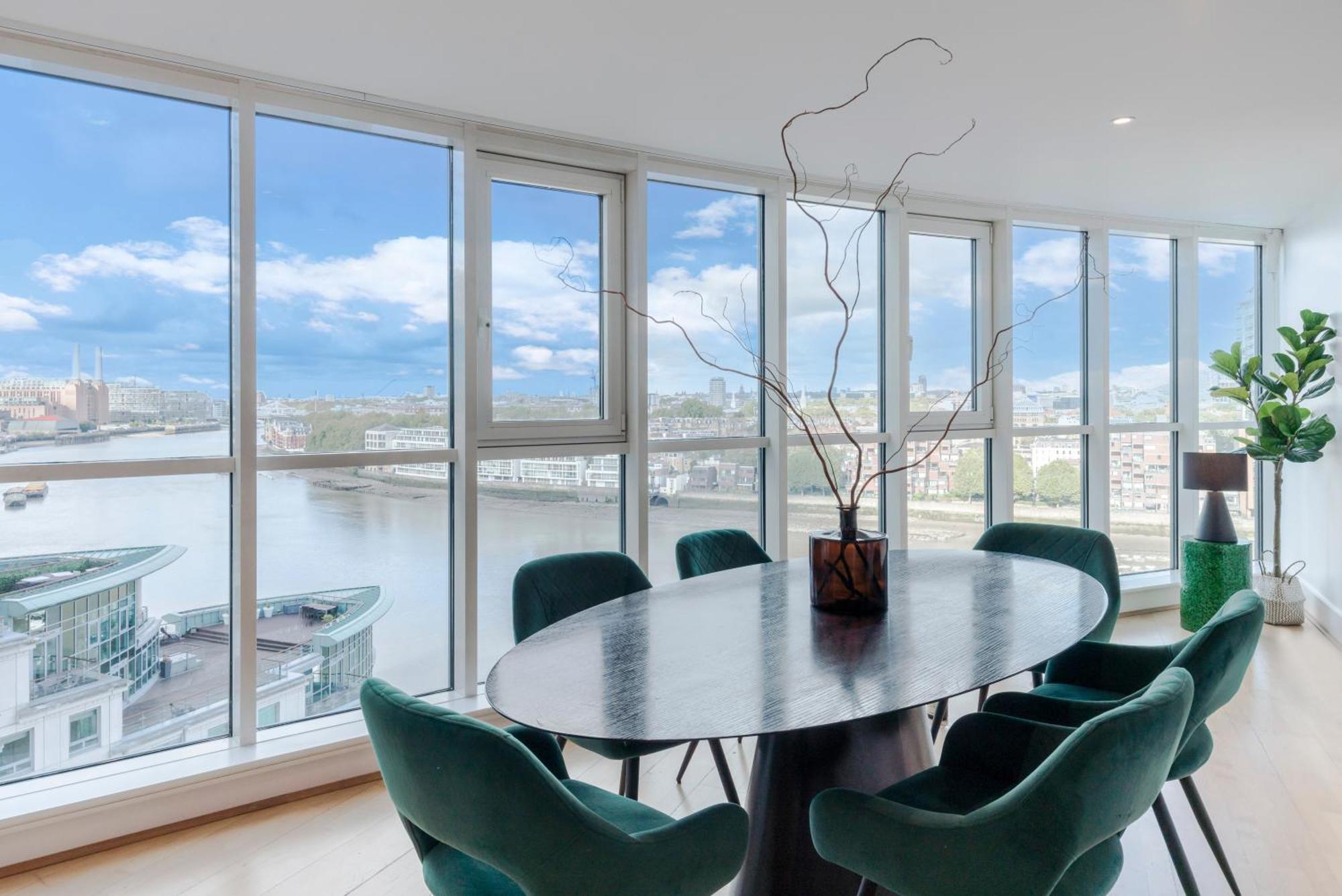 Best Thames View In Town! Large Luxxe Nomad Design Family Home London Szoba fotó