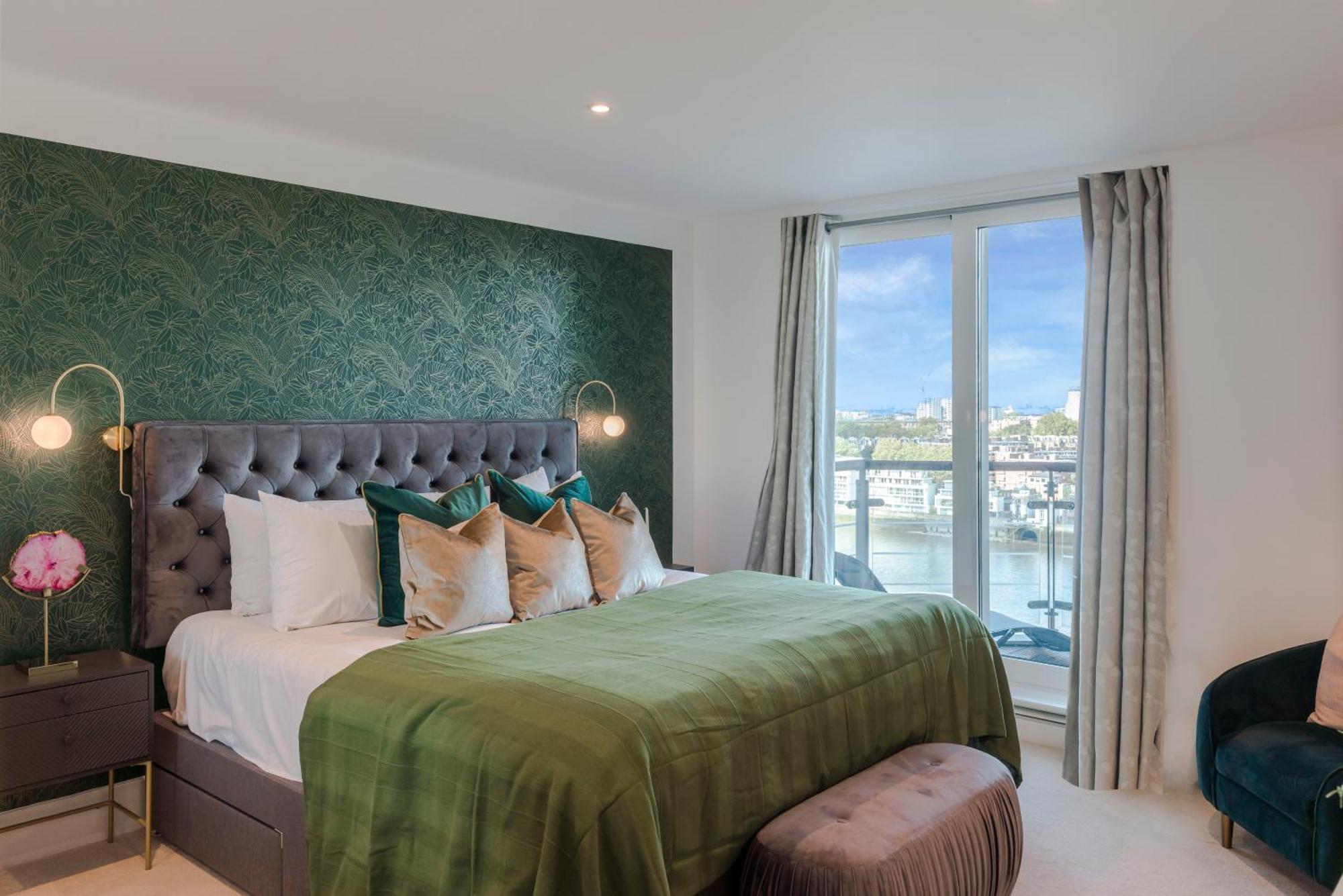 Best Thames View In Town! Large Luxxe Nomad Design Family Home London Szoba fotó