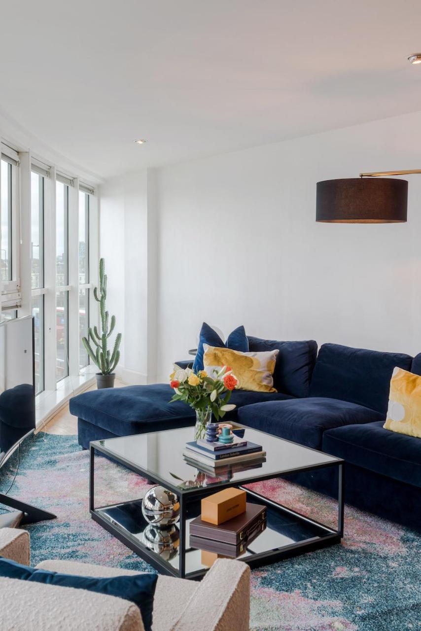 Best Thames View In Town! Large Luxxe Nomad Design Family Home London Kültér fotó
